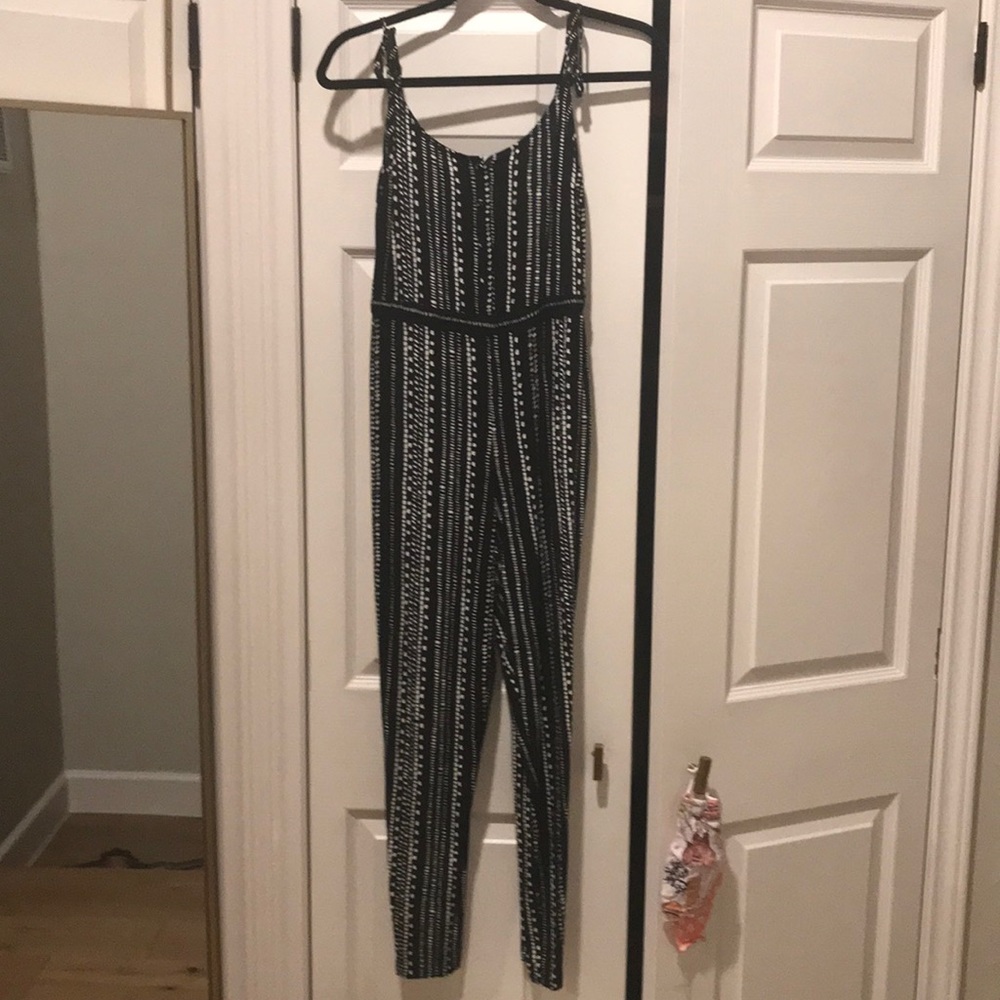Nordstrom black and white jumpsuit/romper